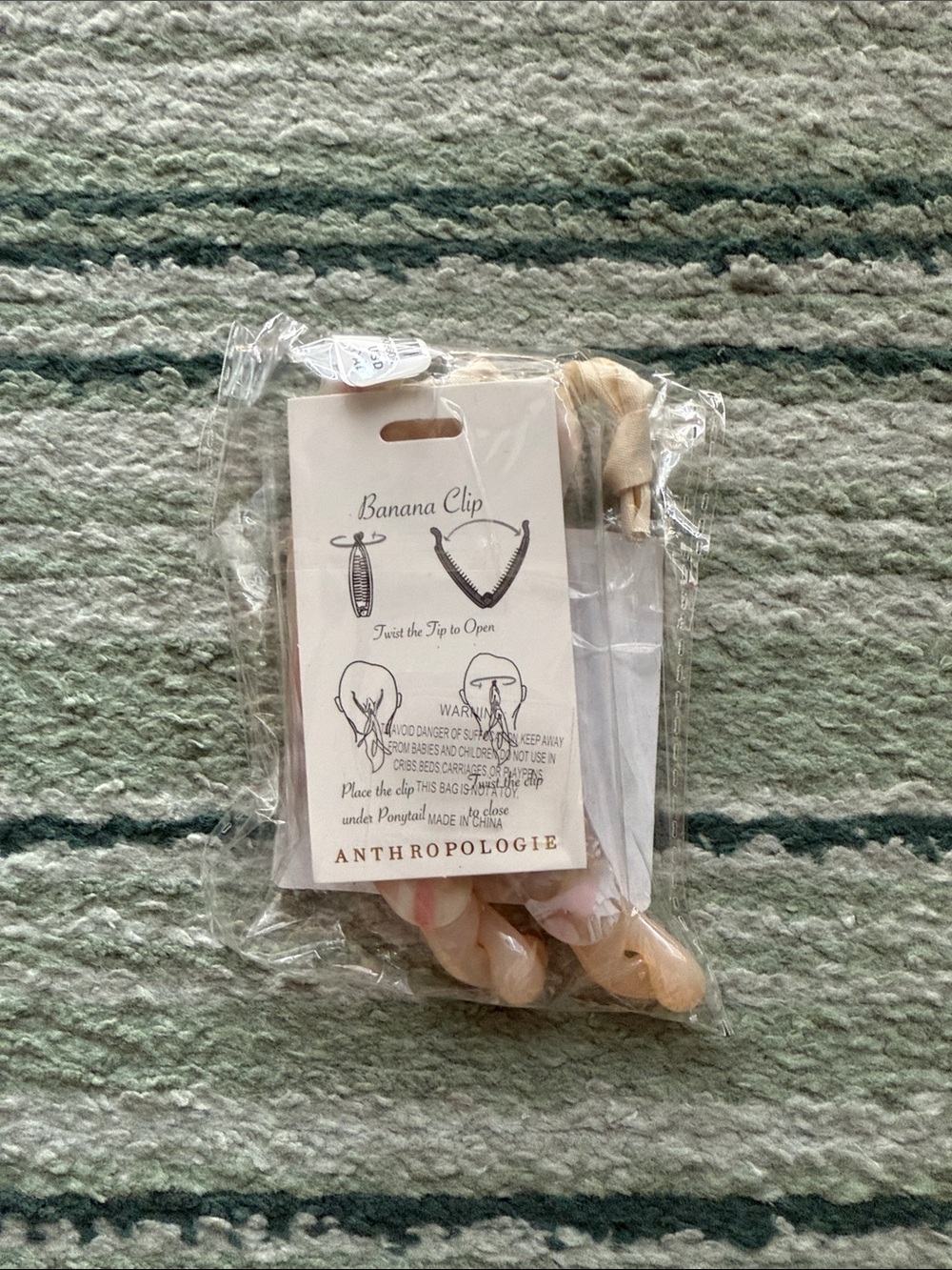 🆕 Anthropologie large banana claw clip - Picture 3 of 4